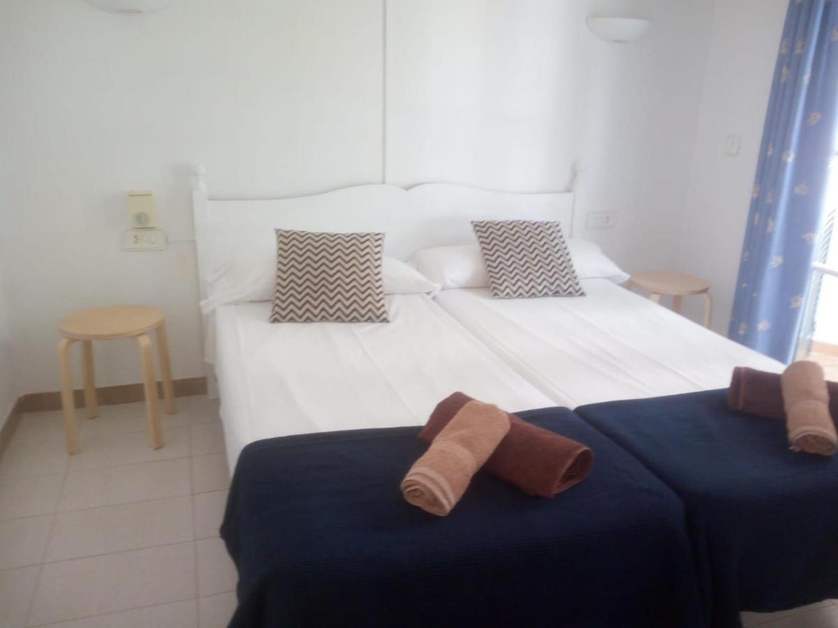 Apartamentos Playa Park Brisas Son Xoriguer Cala'N Bosch (Menorca) Exterior foto